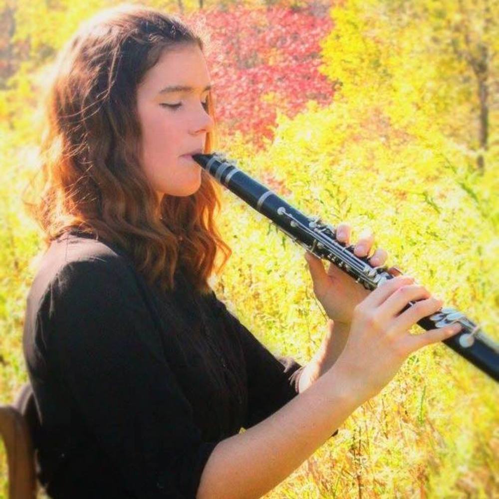 Meet your Posher, Alyssa